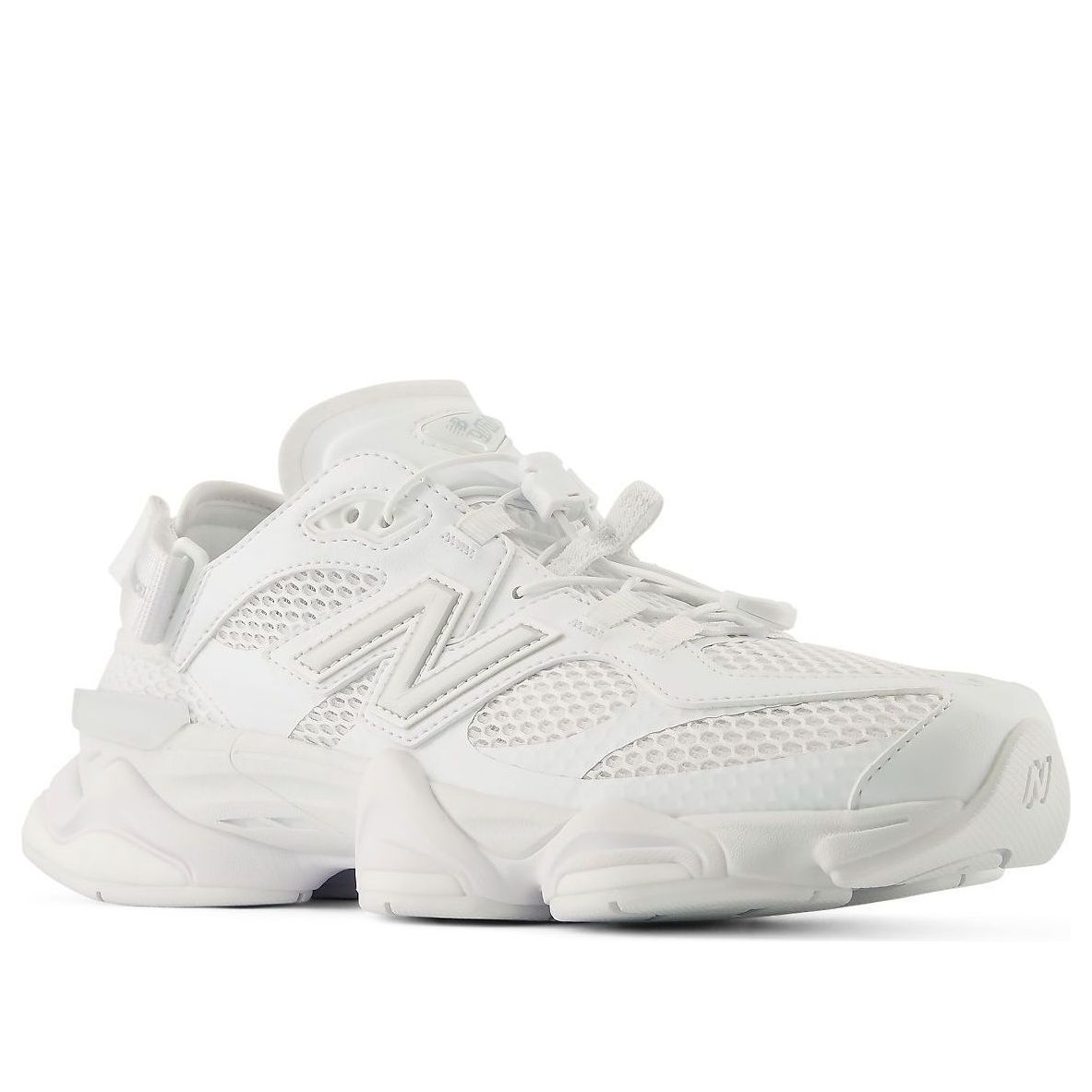 9060 Summer White