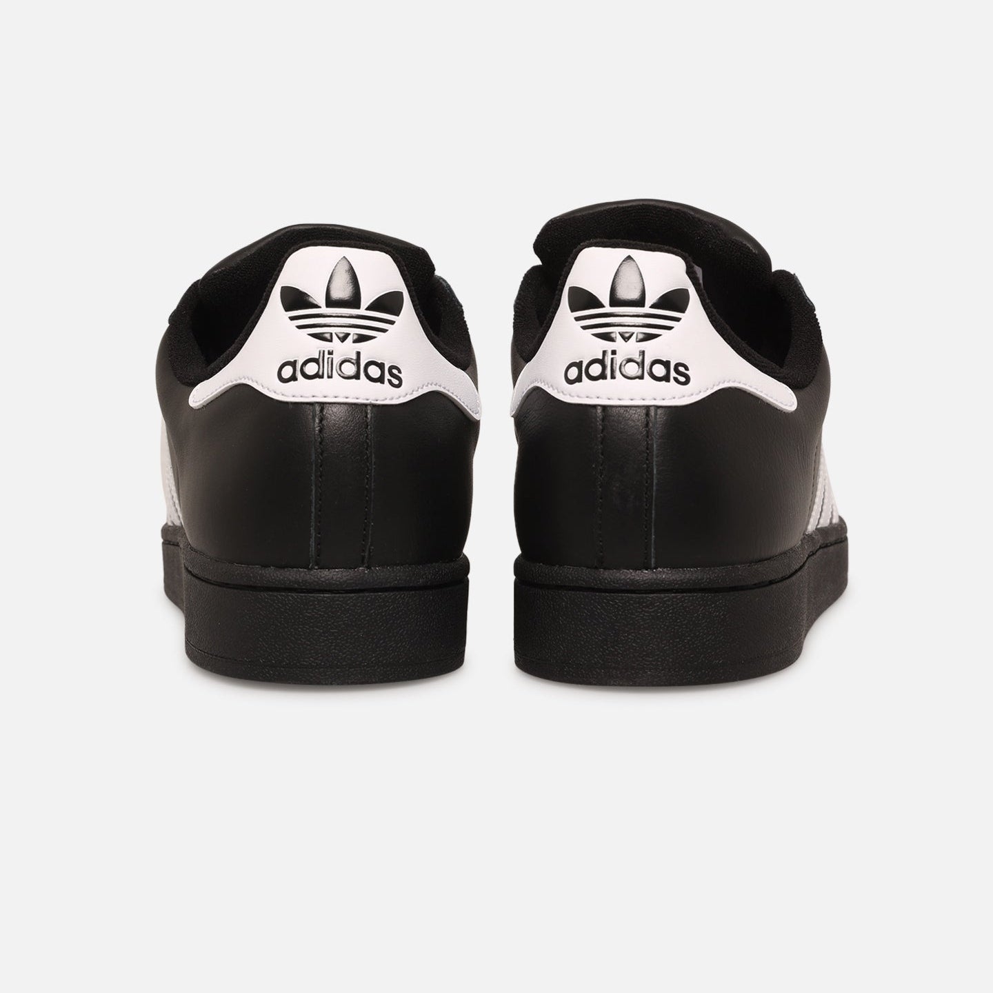 Superstar II Black