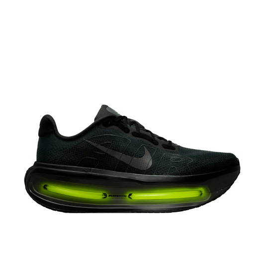 Vomero Premium Black Volt